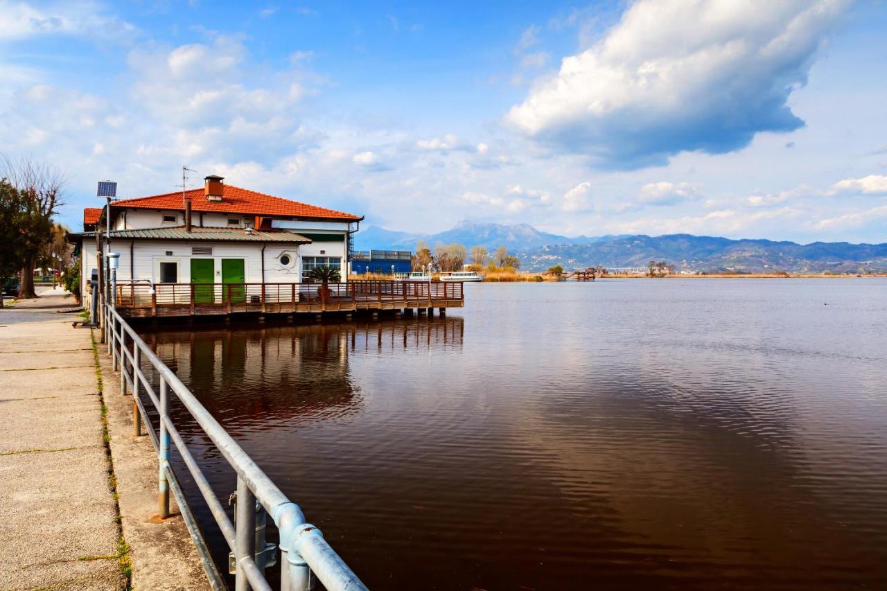 Apartamento La Casa Nel Parco Viareggio Exterior foto